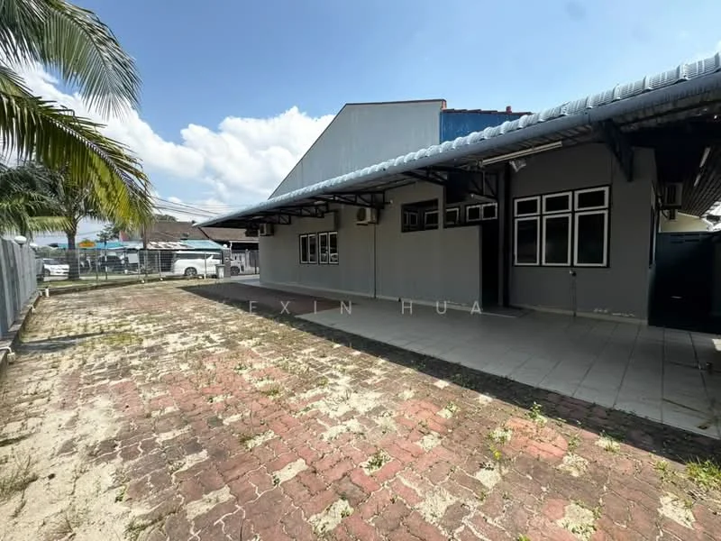 Exterior type: detached bungalow; features: paved driveway, manicured lawn, flat roof, multiple air conditioning units, large windows, outdoor space, fenced perimeter, parking area; style: modern.