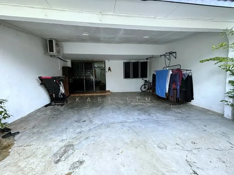 Exterior features: concrete flooring, exposed concrete walls, 1 wall-mounted split AC, clothes rack, bicycle, manicured greenery, open space, natural light; style: minimalist.