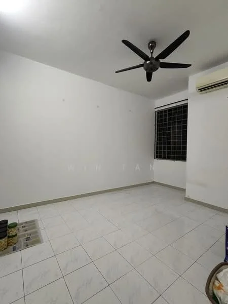 Room features: white painted walls, tile flooring, ceiling fan, window with black grille, wall-mounted split AC, neutral colour scheme; style: modern.