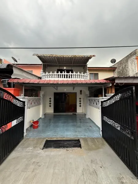 Exterior type: linked terrace house; features: black wrought iron gate, paved driveway, balcony with white railing, terracotta roof, two-storey structure, exposed brick wall, satellite dishes on roof, grey tiled flooring, white painted facade, overhang roof, open entrance, manicured front yard; style: modern.