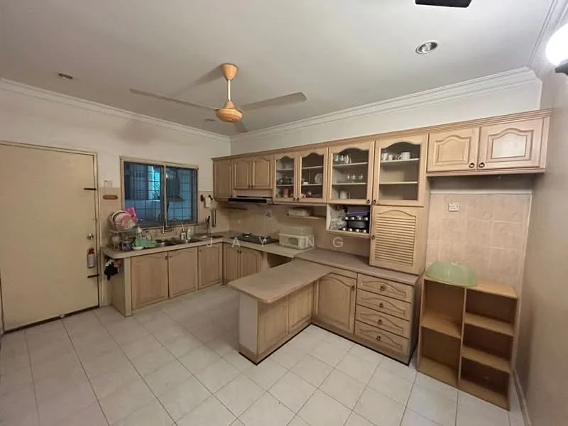 Kitchen features: light wood cabinetry, laminate countertop, single-bowl stainless-steel sink, chrome pull-down faucet, built-in oven, freestanding range oven, microwave, ceramic tile flooring, ceiling fan, window with grid pattern, tile backsplash, open shelving, kitchen island, under-cabinet lighting; style: traditional.