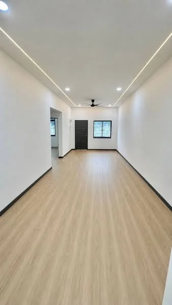 Room features: white painted walls, laminate flooring, 5-blade ceiling fan, recessed LED downlights, window with blinds, door with black frame, neutral color scheme, open layout; style: modern.