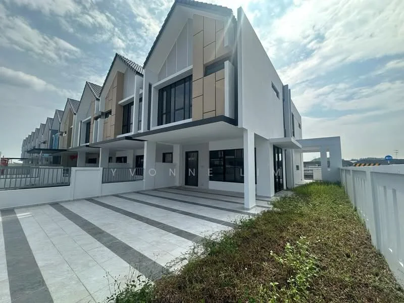 Exterior type: linked terrace house; features: white painted facade, cream accent panels, flat roof, approximately 2-storey, manicured lawn, paved driveway, large windows, covered porch, modern architectural design; style: modern.