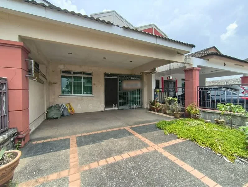 Taman Gaya, Taman Gaya, Ulu Tiram — view 1 of 5 in Taman Gaya — for Sale