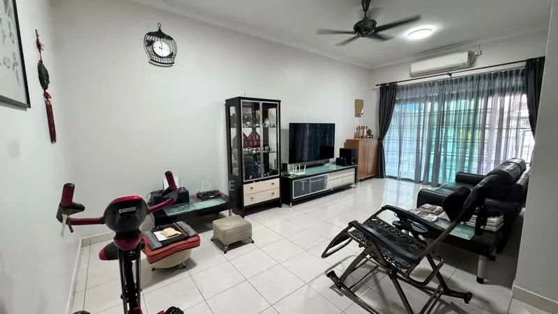 Living features: white painted walls, glossy tile flooring, 5-blade ceiling fan, wall-mounted TV, black leather sofa, glass coffee table, display cabinet with glass doors, reclining lounge chair, decorative wall clock, curtains on windows, air conditioning unit; style: modern.
