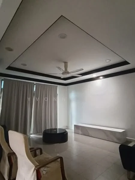 Living features: tray ceiling with recessed lighting, 5-blade ceiling fan, white painted walls, cream tiled flooring, large windows with sheer curtains, black accent wall, round glass coffee table, white marble bench, two upholstered chairs; style: modern.