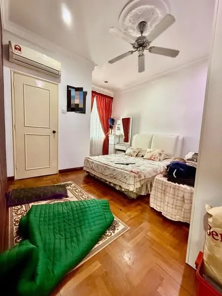 Bedroom features: queen-size bed with upholstered headboard, bedside lamps, wooden flooring, 5-blade ceiling fan, wall-mounted split AC, white painted walls with crown moulding, curtains in red, decorative area rug, built-in wardrobe, window with sheer curtains; style: traditional.