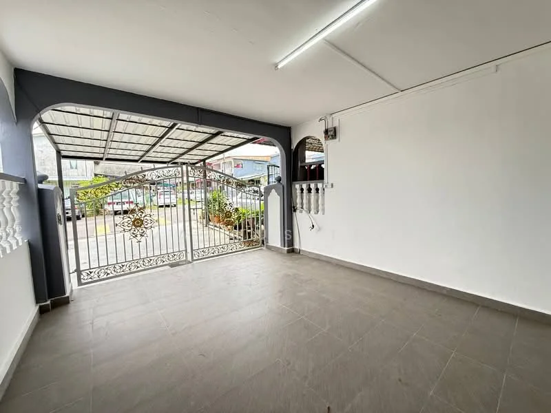 Exterior type: car porch; features: tiled flooring, metal gate, covered roof, white painted walls, decorative wrought iron gate, outdoor lighting, open space, surrounded by greenery; style: modern.