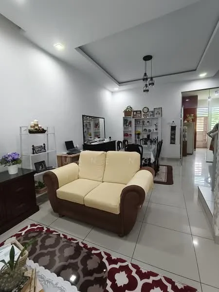 Living features: cream fabric sofa with brown armrests, white walls, tray ceiling with recessed lighting, tile flooring, decorative area rug with geometric pattern, glass display shelf, wooden side table, wall-mounted mirror, decorative items on shelves, ceiling pendant light; style: modern.