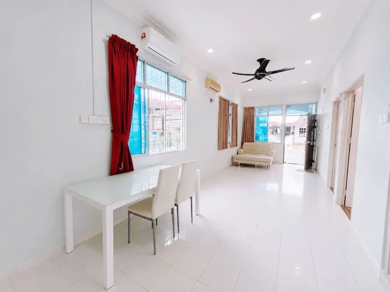 Living features: white painted walls, glossy tile flooring, 5-blade ceiling fan with light, floor-to-ceiling windows, sheer curtains, beige sofa, glass dining table, 4 white dining chairs, air conditioning unit, natural light from windows; style: modern.