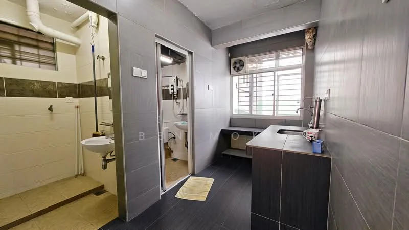 Taman Jinjang Baru Kos Sederhana Apartment, Jinjang