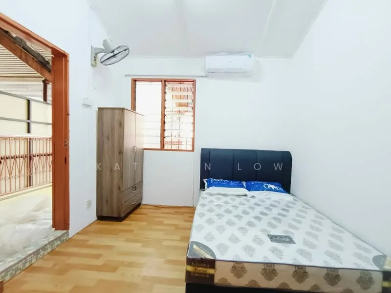 Bedroom features: wooden flooring, white painted walls, single bed with mattress, upholstered headboard, built-in wardrobe, window with grille, wall-mounted split AC, ceiling fan.