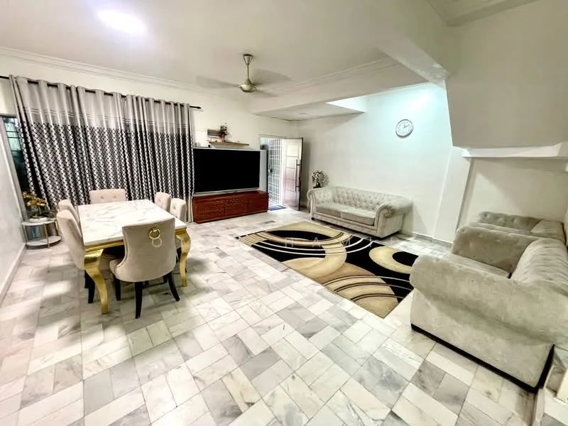 Living features: marble tile flooring, white painted walls, ceiling fan, 3-seater fabric sofa in light grey, 2-seater fabric sofa in light grey, coffee table, TV console, wall-mounted TV, area rug with abstract pattern, dining table with 6 chairs, curtains with geometric pattern, decorative wall clock; style: modern.