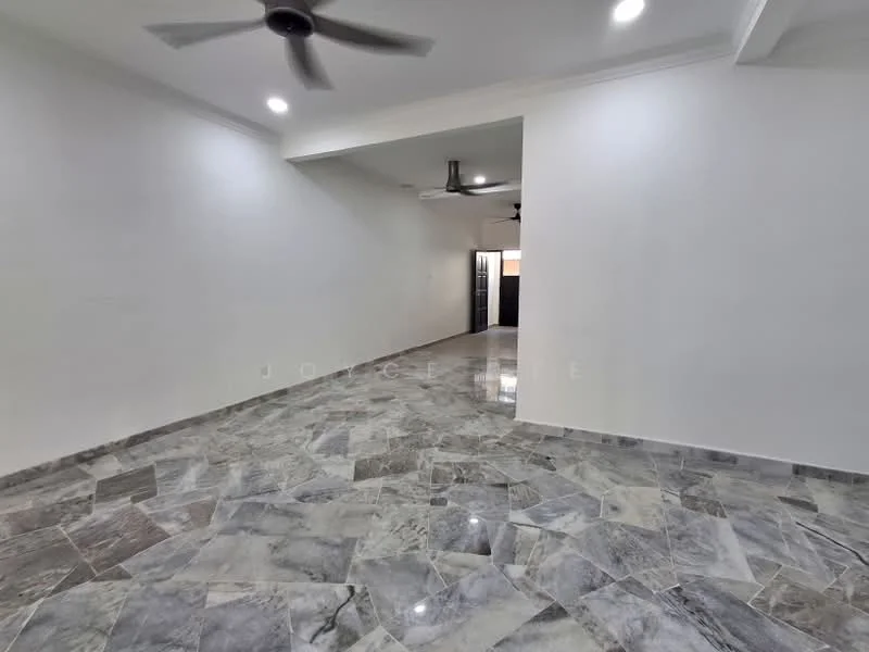 Room features: white painted walls, marble tile flooring, 2 ceiling fans, recessed downlights, open layout, neutral color scheme; style: modern.