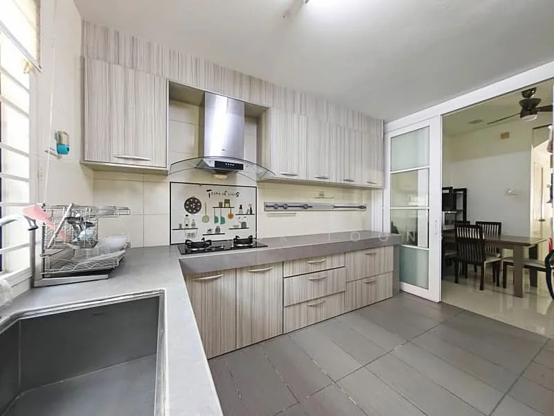 Kitchen features: grey laminate countertop, stainless-steel single-bowl sink, chrome pull-down faucet, built-in gas hob, stainless-steel range hood, wood cabinetry with horizontal grain, tile backsplash with decorative design, grey ceramic tile flooring, window with horizontal blinds, open shelving, dish rack; style: modern.