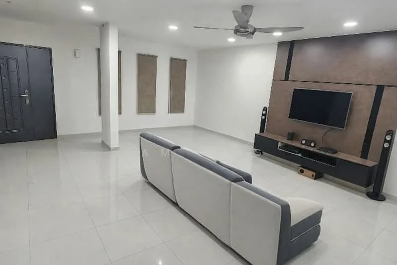 Living features: 3-seater fabric sofa in grey and white, wall-mounted TV, TV console, ceiling fan with light, recessed downlights, white painted walls, glossy tile flooring, two windows with fabric blinds, decorative wall paneling, speakers on either side of the TV; style: modern.