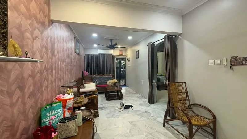 Living features: grey painted walls, wooden flooring, 5-blade ceiling fan with light, recessed LED downlights, sofa with cushions, wooden coffee table, decorative wall shelf, area rug, curtains, side table, bamboo chair, cat on the floor; style: modern.