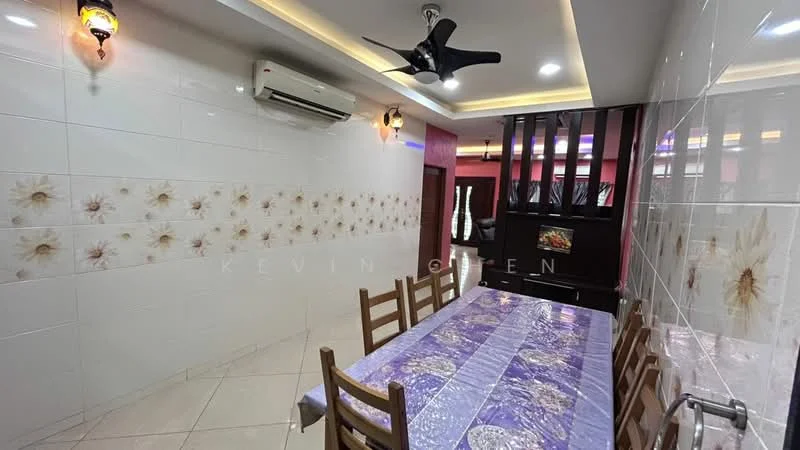 Dining features: dining table with purple tablecloth, wooden dining chairs, white tiled walls with floral pattern, cream tiled flooring, recessed ceiling lights, 5-blade ceiling fan, wall-mounted split AC, decorative wall sconces, dark wooden cabinetry, open shelving, glass vase decor; style: modern.