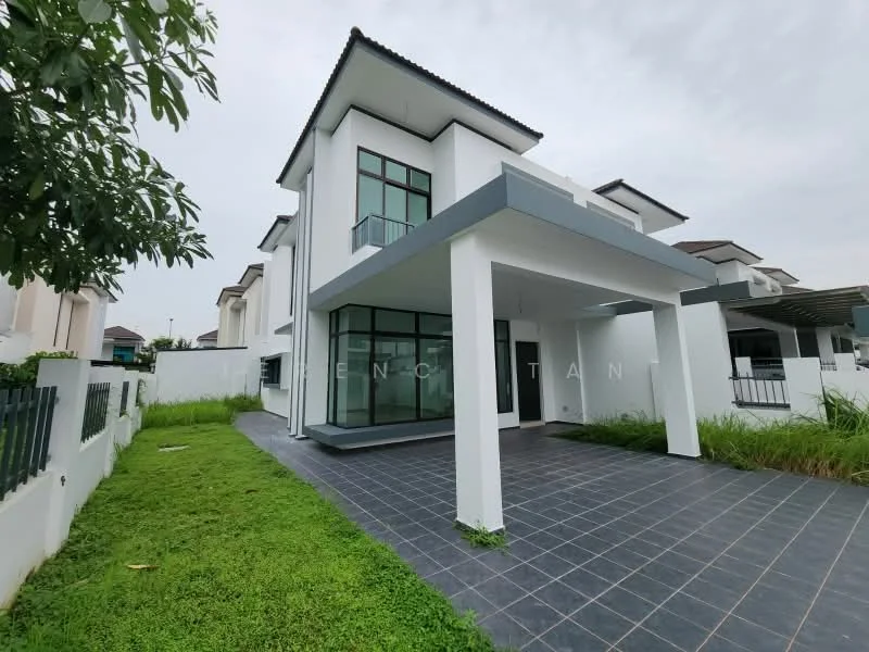 Exterior type: detached bungalow; features: white painted facade, flat roof, large floor-to-ceiling windows, covered porch area, dark grey tiled flooring, manicured lawn, surrounded by greenery, concrete boundary wall; style: modern.