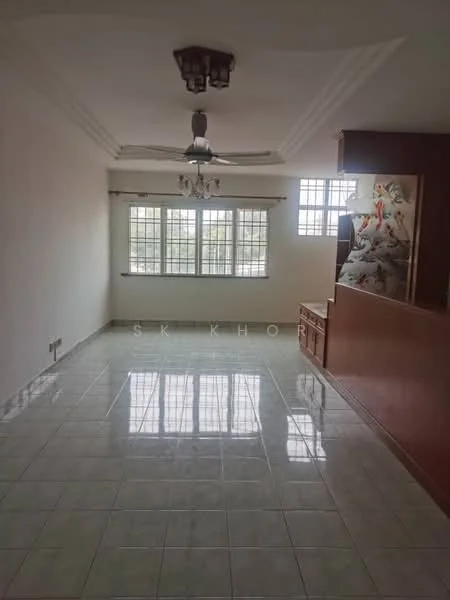 Living features: white painted walls, glossy ceramic tile flooring, 5-blade ceiling fan with light, recessed ceiling with crown moulding, large windows with grid pattern, natural light from windows, neutral color scheme, built-in cabinetry on one wall; style: modern; view: garden.
