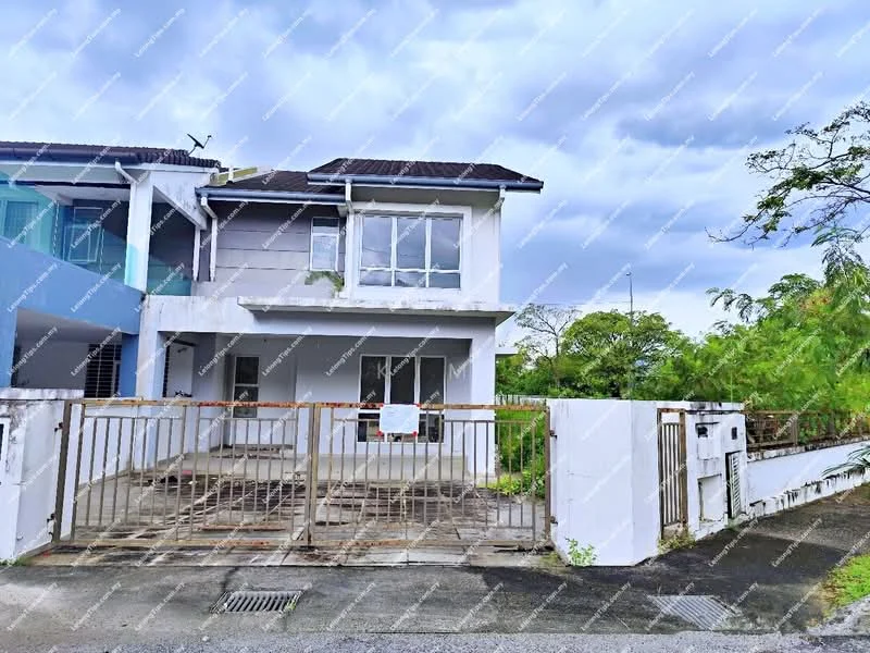 Exterior type: semi-detached house; features: grey painted facade, flat roof, two-storey structure, gated entrance, paved driveway, front yard area, large windows, balcony on upper floor, surrounded by greenery; style: modern.