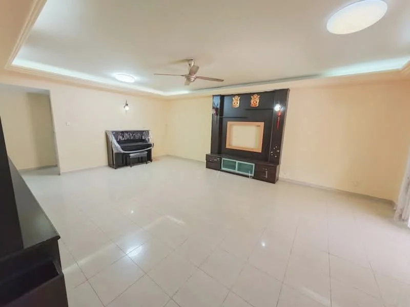 Living features: white painted walls, glossy tile flooring, ceiling with recessed lighting, 5-blade ceiling fan, wall-mounted entertainment unit, black console unit, large window with sheer curtains, decorative wall sconces; style: modern.