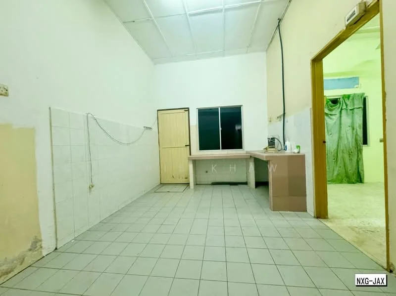 Taman Mewah Jaya Klang (1-Storey 20x65 / Kitchen fully extended), Taman Mewah Jaya, Klang — view 2 of 5 — for Sale