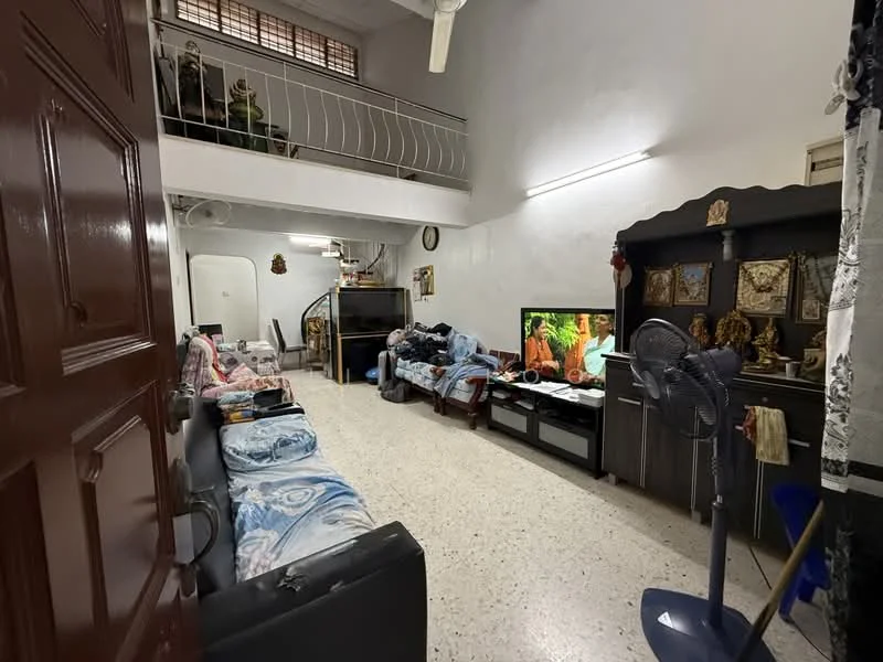 Living features: sofa with patterned upholstery, coffee table, wall-mounted TV, TV console, decorative wall unit, ceiling fan, light-colored walls, speakers, flooring with speckled finish, decorative items on shelves, open layout to adjacent room; style: traditional.