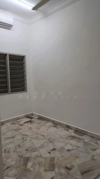 Room features: white painted walls, marble tile flooring, window with horizontal slats, ceiling-mounted air conditioning unit, crown moulding.