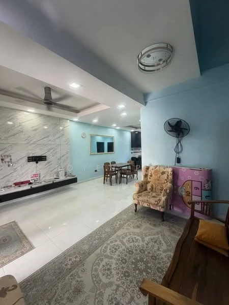 Living features: white marble accent wall, light blue painted walls, recessed downlights, 5-blade ceiling fan, white tiled flooring, area rug with intricate pattern, wooden coffee table, upholstered armchair with floral pattern, dining table with chairs, wall-mounted TV, decorative wall clock; style: modern.