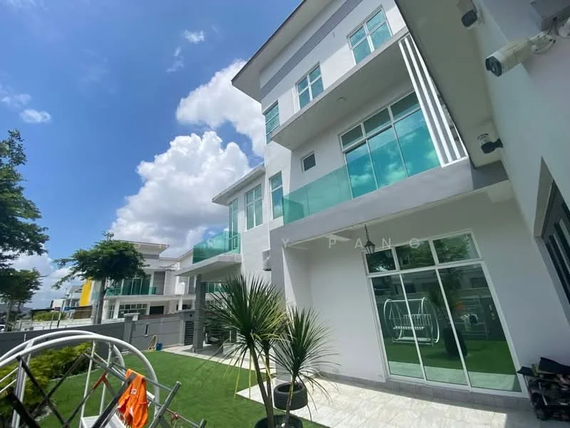 Exterior type: detached bungalow; features: white painted facade, glass balcony railings, large floor-to-ceiling windows, manicured lawn, paved walkway, tropical landscaping, two-storey structure, modern architectural design; style: modern.