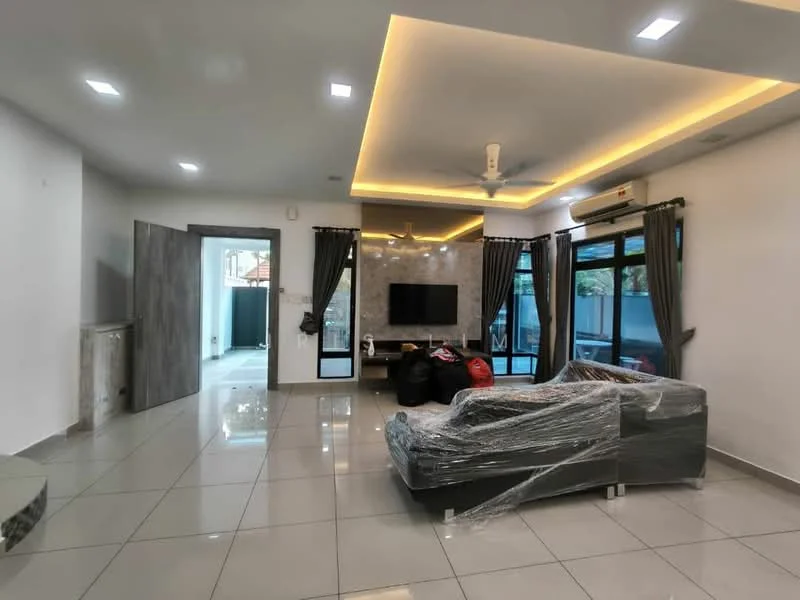 Living features: grey leather sofa, coffee table, wall-mounted TV, feature wall with stone cladding, recessed LED downlights, ceiling fan, floor-to-ceiling windows, sliding glass door, white painted walls, glossy tile flooring, curtains, decorative wall paneling, air conditioning unit; style: modern; view: garden.