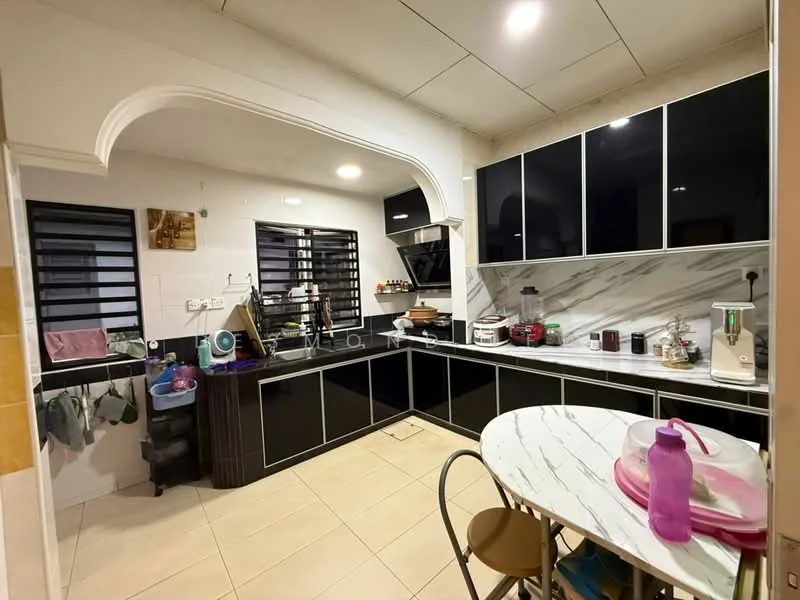 Kitchen features: black cabinetry with glossy finish, marble-patterned backsplash, white countertop, built-in oven, stainless-steel range hood, 4-burner gas hob, single-bowl stainless-steel sink, chrome pull-down faucet, kitchen island with round dining table, ceramic tile flooring, recessed lighting, window with black grilles, open shelving, microwave, kettle; style: modern.