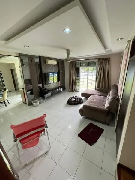 Living features: L-shape sectional sofa in beige, coffee table, wall-mounted TV, floor-to-ceiling windows, sheer curtains, 5-blade ceiling fan with light, white painted walls, polished tile flooring, decorative mirror, area rug with geometric pattern, air conditioning unit; style: modern; view: garden.