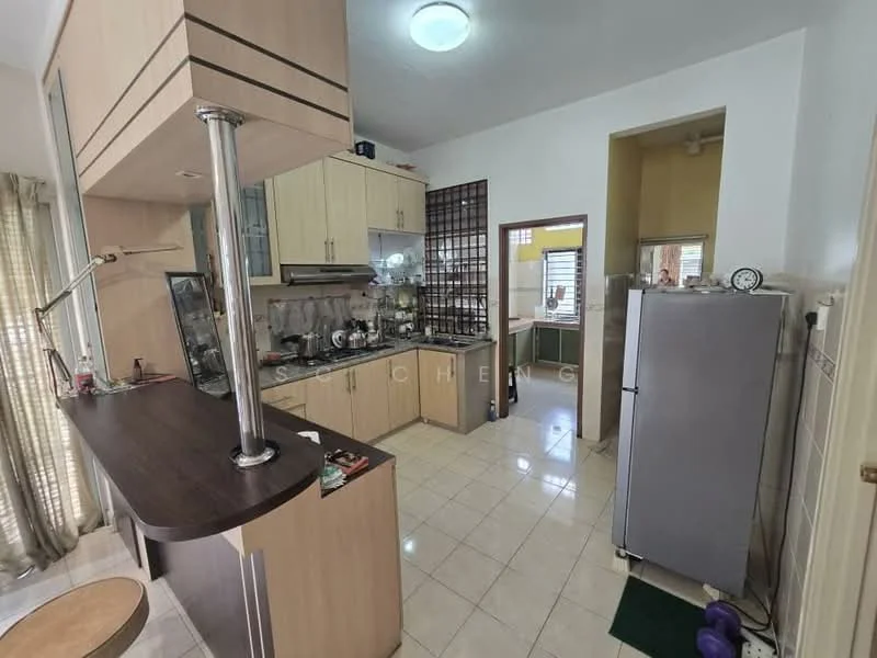 Kitchen features: light wood cabinetry, cream countertops, stainless-steel fridge, built-in oven, 4-burner gas hob, single-bowl stainless-steel sink, chrome pull-down faucet, tile flooring, window with blinds, bar counter with stools, open shelving, wall-mounted clock, decorative items on countertop; style: modern.