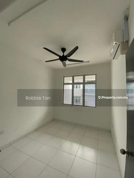Room features: white painted walls, tile flooring, 5-blade ceiling fan, 1 wall-mounted split AC, 3 windows, neutral color scheme, no visible furniture; style: minimalist.