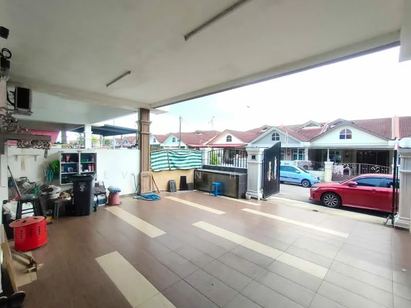 Exterior type: linked terrace house; features: tiled flooring, open car porch, fenced perimeter, manicured lawn, covered area, street view, visible neighboring houses, driveway with interlocking pavers; style: modern.