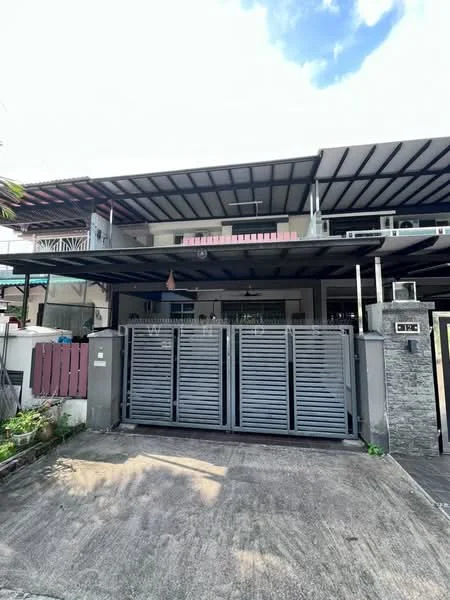 Exterior type: linked terrace house; features: grey metal gate, stone cladding on facade, flat roof, two-storey building, covered car porch, manicured garden area, visible air conditioning units, outdoor lighting fixtures; style: modern.