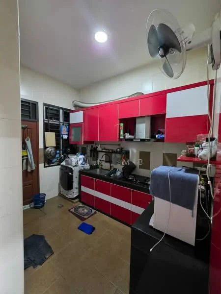 Kitchen features: red and white cabinetry, black countertop, single-bowl stainless-steel sink, chrome pull-down faucet, built-in oven, freestanding washing machine, refrigerator, ceiling fan, tile flooring, wall-mounted storage, window with grill, kitchen rug; style: modern.