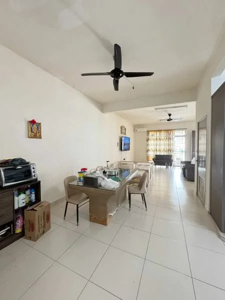 Living features: white painted walls, tile flooring, 5-blade ceiling fan, sofa set, coffee table, TV console, wall-mounted TV, dining table with chairs, large windows with curtains, decorative wall art, open layout, natural light; style: modern.