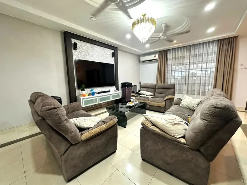 Living features: 4-seater fabric sofa in grey, coffee table, wall-mounted TV, TV console with storage, chandelier, ceiling fan, curtains, tile flooring, decorative wall with mirror, air conditioning unit; style: modern.