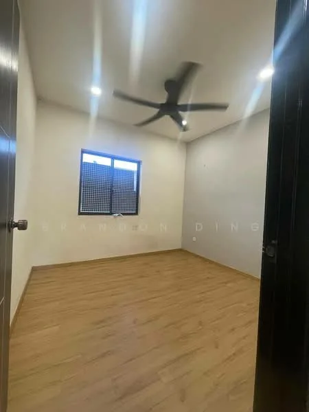 Room features: light wood laminate flooring, white painted walls, ceiling fan, single window with grid pattern, recessed lighting, door with handle.