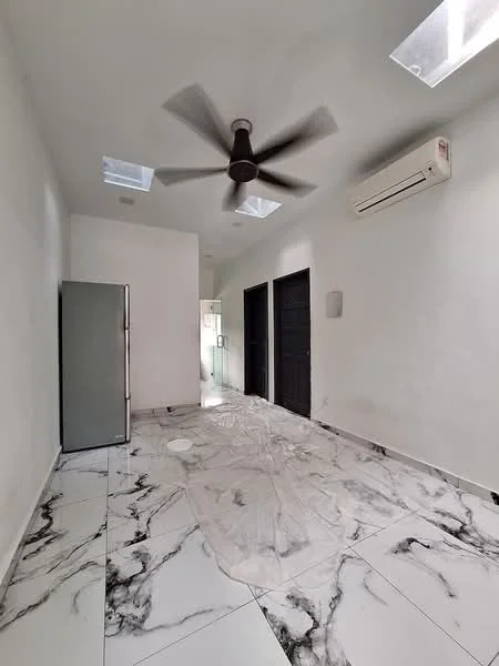Room features: marble tile flooring, white painted walls, 5-blade ceiling fan, 1 wall-mounted split AC, skylights, refrigerator, plastic sheet on floor, double doors, light switch; style: modern.