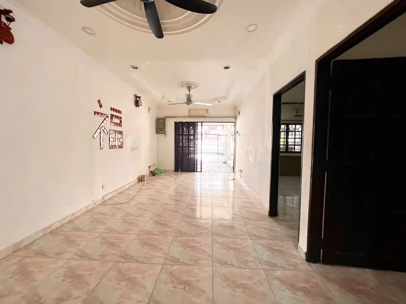 Living features: white painted walls, marble tile flooring, 5-blade ceiling fan, recessed downlights, sliding glass door, floor-to-ceiling windows, air conditioning unit, decorative wall features.