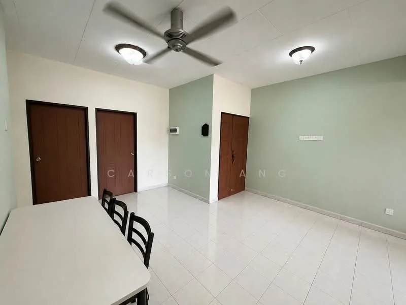 Room features: white painted walls, light green accent wall, ceramic tile flooring, 5-blade ceiling fan with light, 2 ceiling lights, 2 wooden doors, 1 wall-mounted air conditioning unit, dining table with 4 chairs; style: modern.