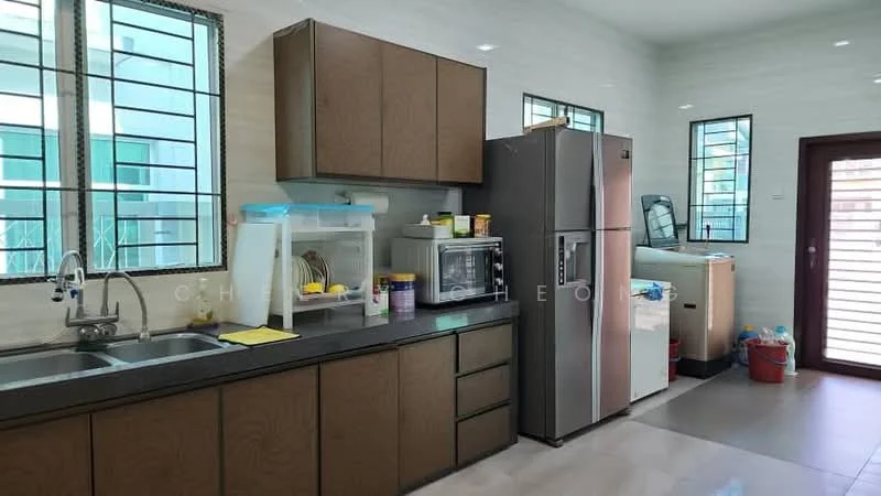 Kitchen features: dark wood cabinetry, black countertop, single-bowl stainless-steel sink, chrome pull-down faucet, built-in microwave, freestanding refrigerator, ceramic tile flooring, multiple windows, kitchen appliances visible, washing machine, open shelving, light-colored walls, recessed lighting; style: modern.