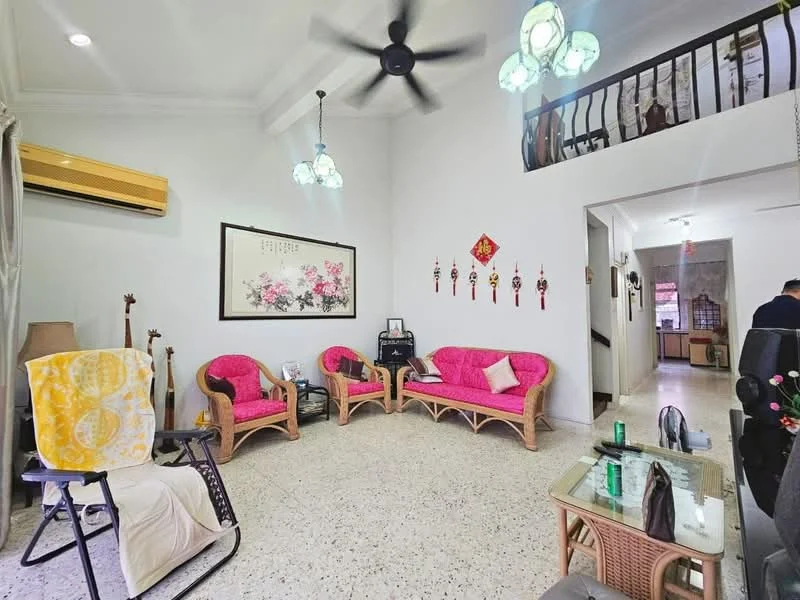 Living features: 2 rattan armchairs with pink cushions, 1 rocking chair, coffee table with glass top, ceiling fan, wall-mounted air conditioning unit, decorative wall art, light fixtures with green glass shades, textured flooring, white walls, decorative wall hangings; style: contemporary.