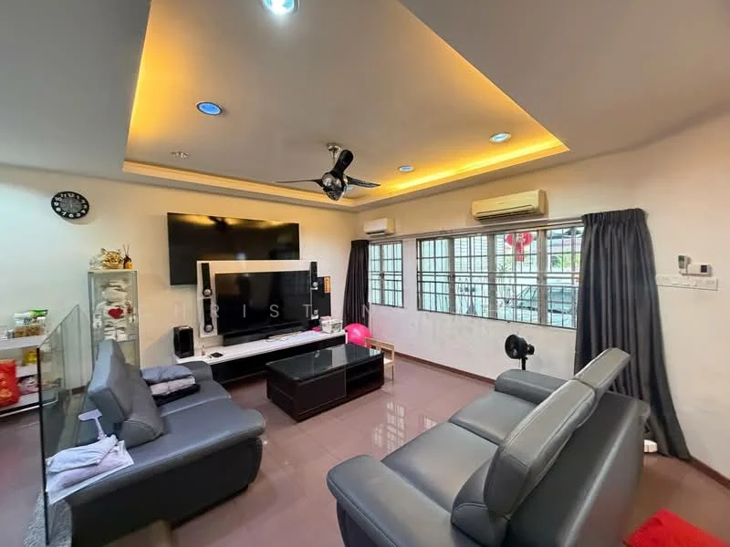 Taman Perling, Taman Perling, Perling