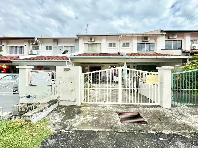 Taman Pinggiran Putra, Seri Kembangan