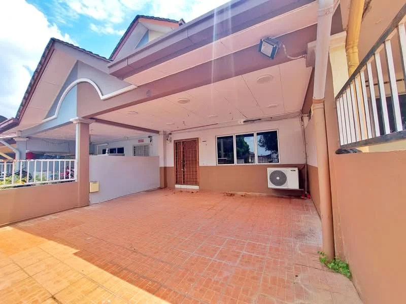 Exterior type: semi-detached house; features: tiled flooring, covered porch area, exterior wall with cream and brown paint, air conditioning unit mounted on wall, sliding glass door, white railing, roof overhang, outdoor lighting, manicured landscaping, open space for parking; style: modern.
